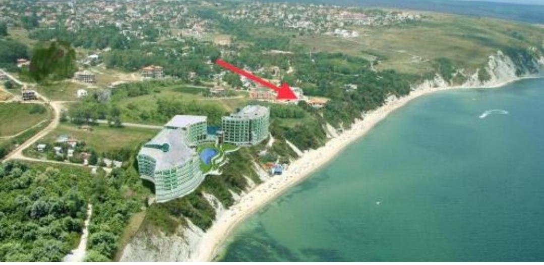 Rose Apartment On The Beach بايالا المظهر الخارجي الصورة