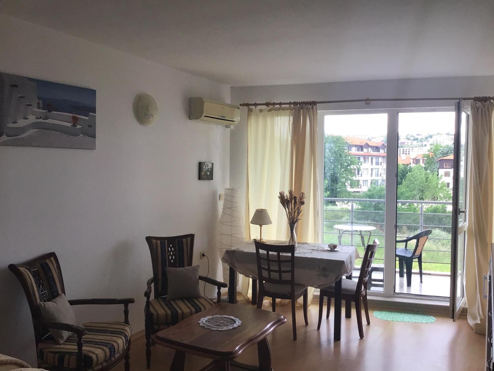 Rose Apartment On The Beach بايالا المظهر الخارجي الصورة